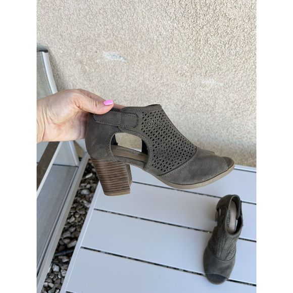 Seychelles open toe heeled ankle boot - Size 5.5 - Green - Picture 2 of 12